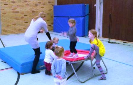 Eltern-Kind-Turnen in M&uuml;nsing